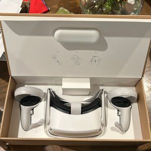 Meta Quest 2 VR Headset